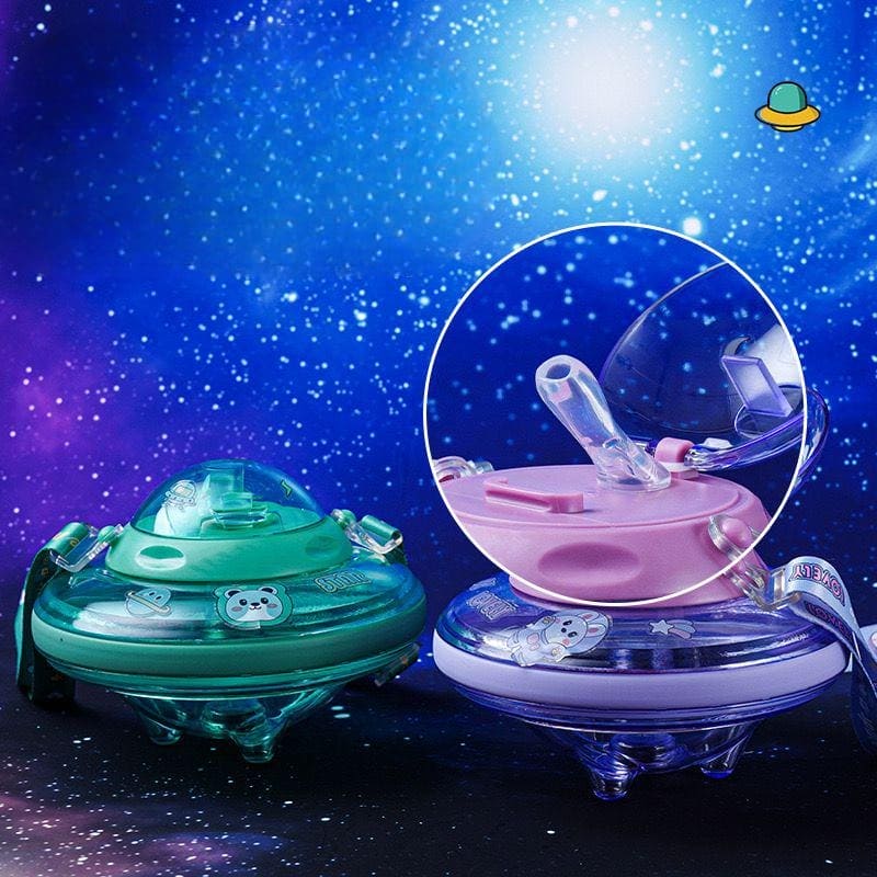 Cartoon UFO Water Bottle, Kid School Water Cup, Portable Cartoon Student Straw Cup, oft Suction Nozzle Water Cup for Kids, Plastic Water Juice Bottles, Sports Water Bottle with Leak Proof Flip Top Lid