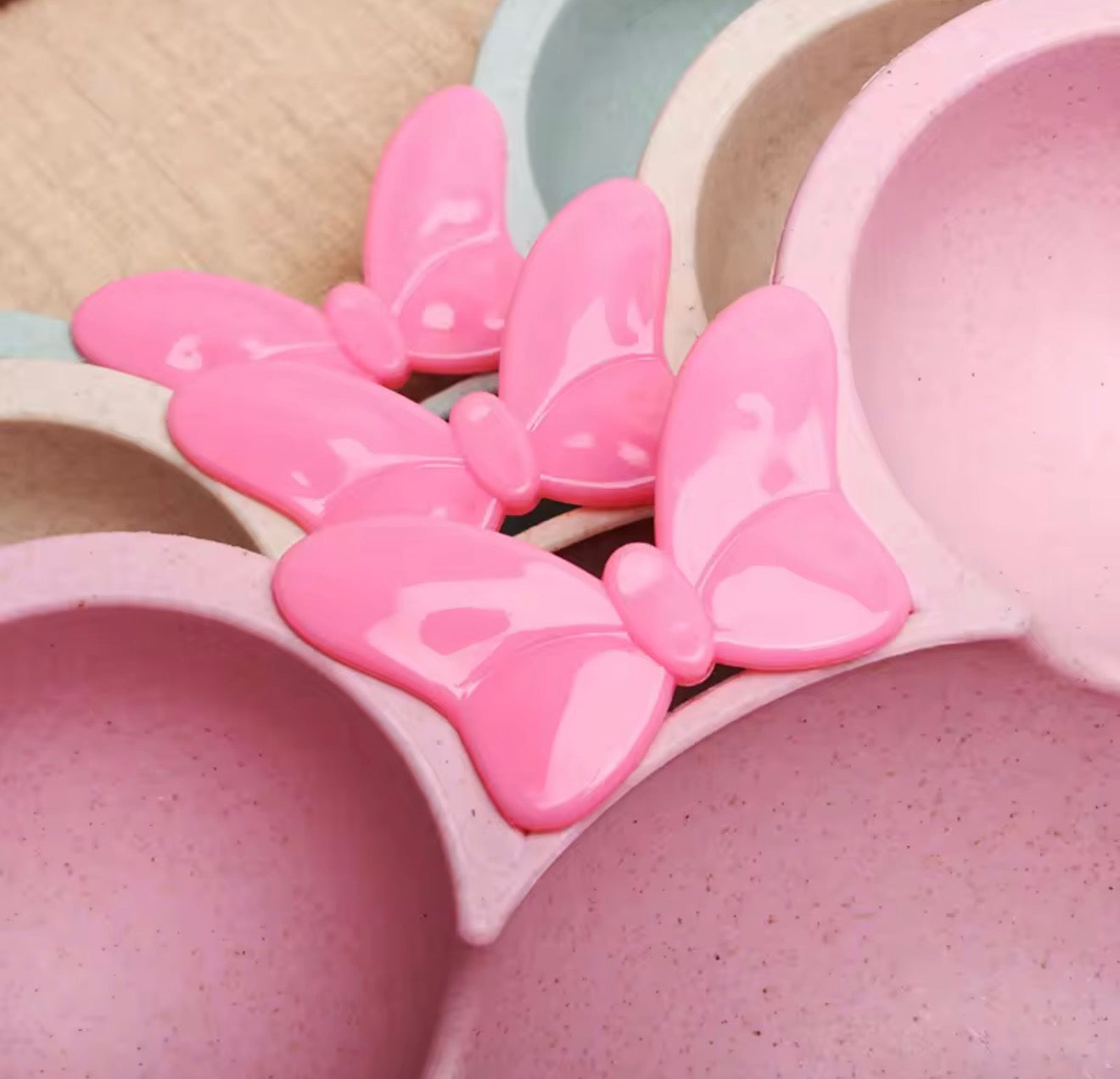 Set of 4 Mickey Mouse Kids Plate set with Spoon and Fork