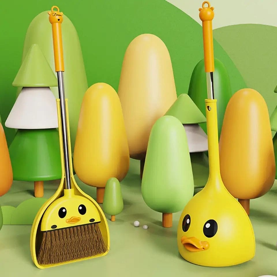 Yellow Duck Broom And Dustpan Set, Cartoon Toddler Broom Set, Plastic Standing for Little Housekeeping Helper, Cute Mini Broom with Dustpan, Kids Mini Sweeping Broom Set, Kids Play House Cleaning Toy, Multifunctional Broom And Shovel