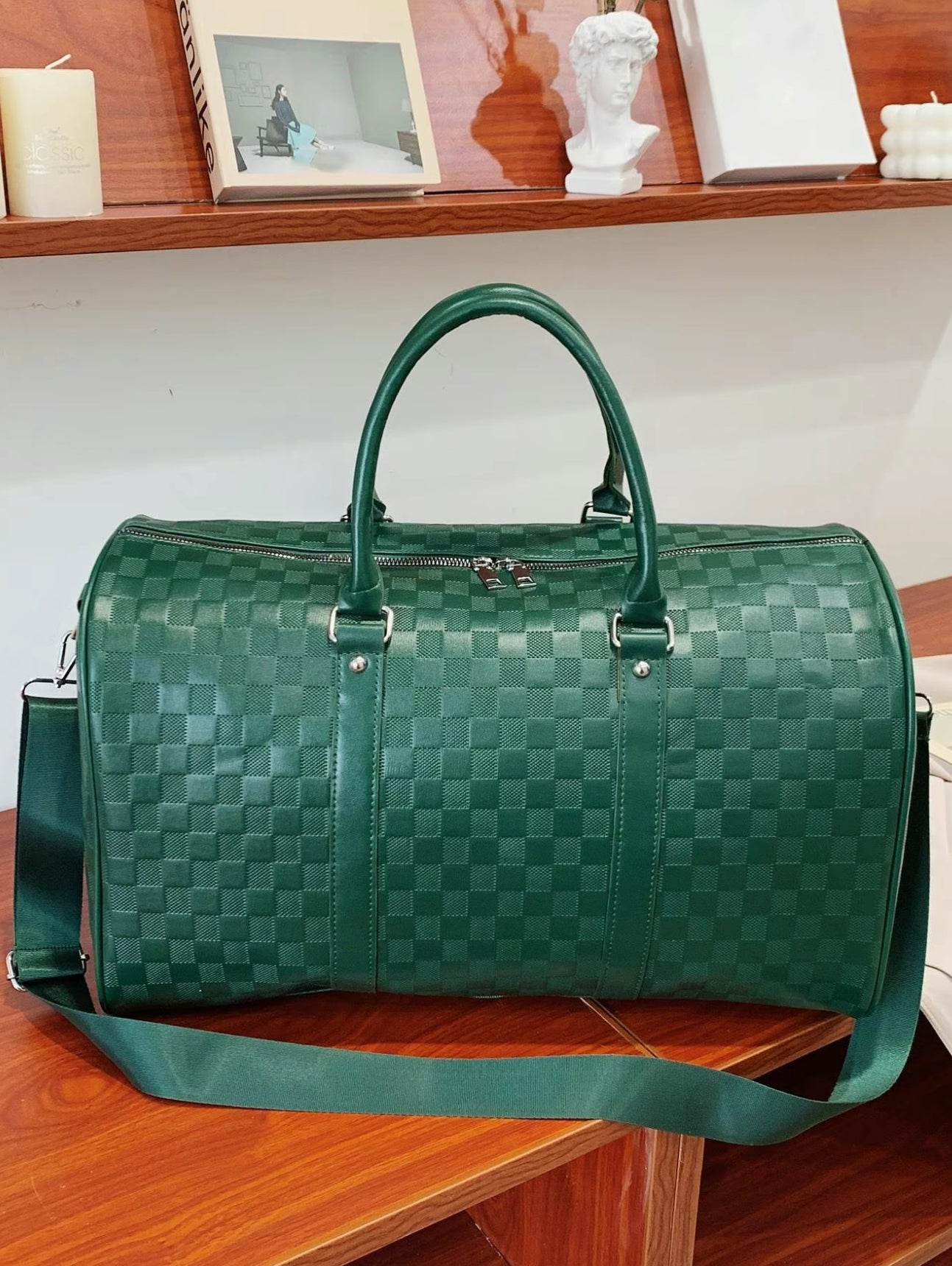 Luxury Black Checkered Duffel Bag – Travel & Gym Weekender with Shoulder Strap