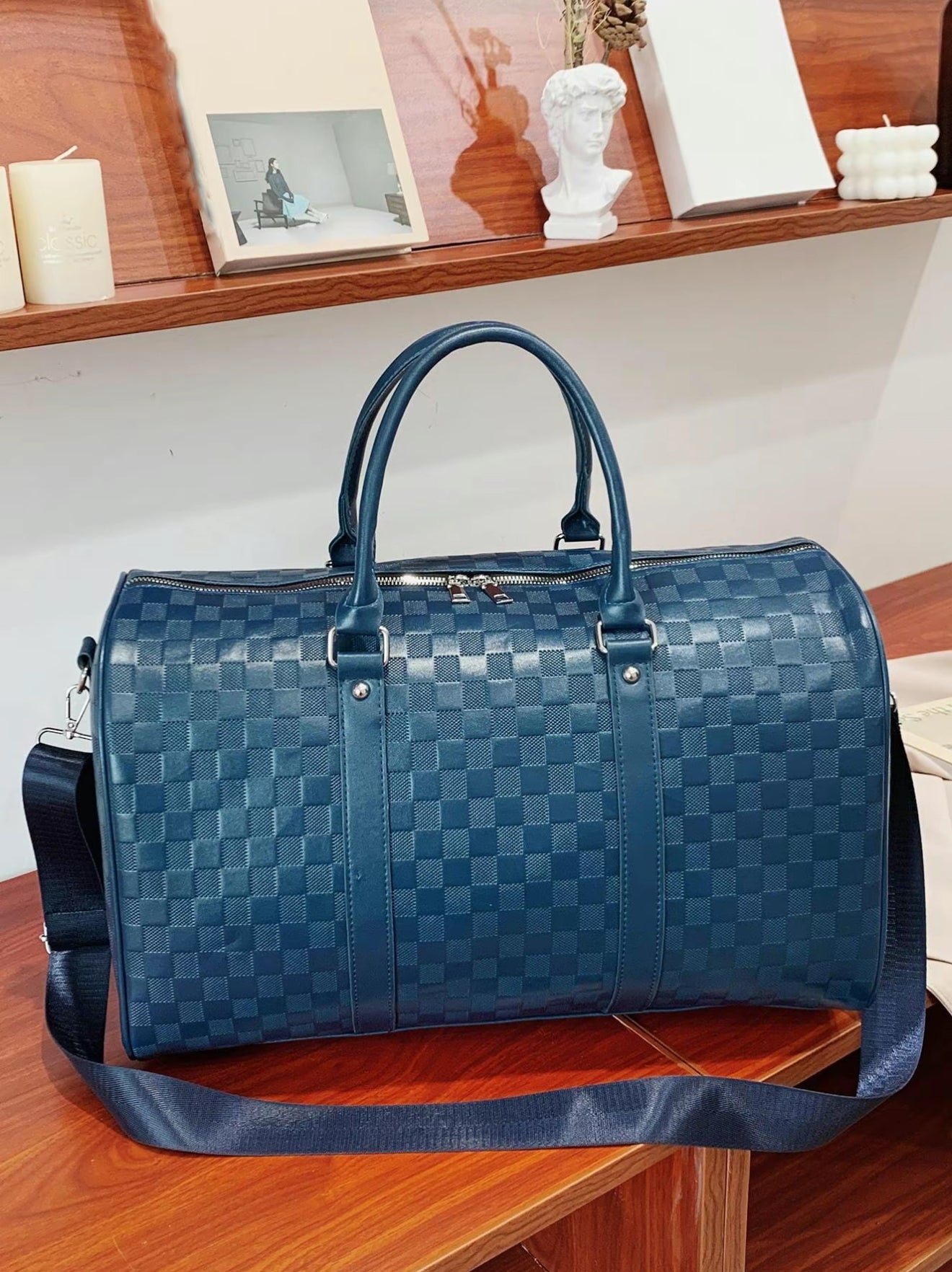 Luxury Black Checkered Duffel Bag – Travel & Gym Weekender with Shoulder Strap