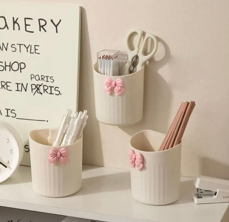 Wall Mounted Kawaii Bow Pen Holder, Wall Hanging Pencil Case, Large Capacity pen Container