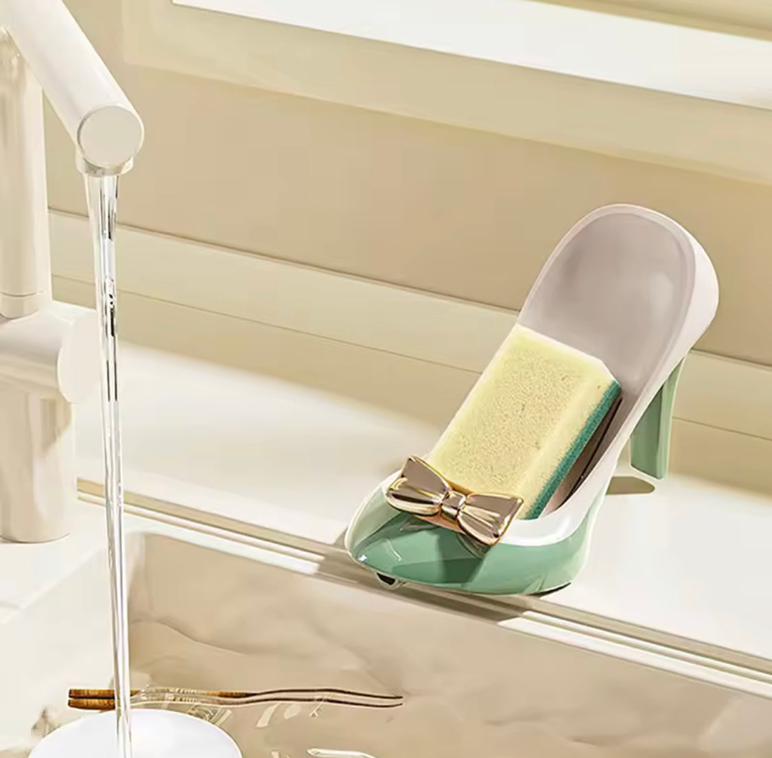 High Heel Shape Soap Holder, Bathroom Countertop Soap Box, Space Saving Shoe Soap Dish