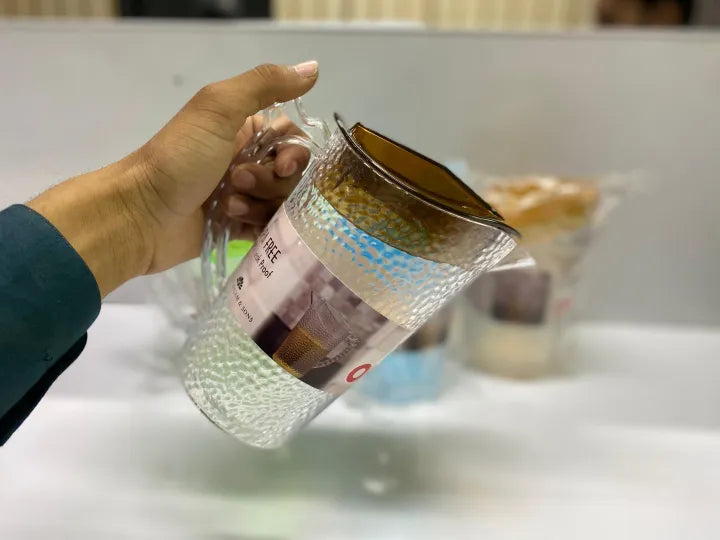 1000ml Transparent Sealed Water Jug, Ribbed Design Thermal Oil Jug, Multipurpose Oil Jug Dispenser, Large Capacity Water Container For Home