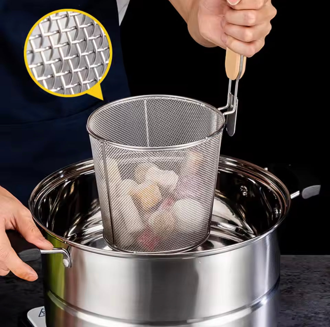 Stainless Steel Kitchen Strainer With Wooden Handle, Frying Food Colander With Long Handle, Potato Chef Colander Tool Frying, French Fries Basket, Kitchen Noodles Fried Strainer, Wire Fine Mesh Oil Strainer