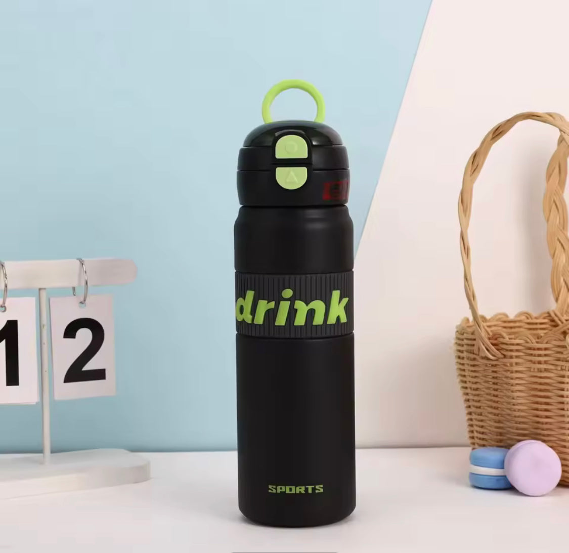 Portable Sports Water Bottle With Flip Lid, Large Capacity Handheld Student Insulated Mug, Stainless Steel Insulated Water Mug