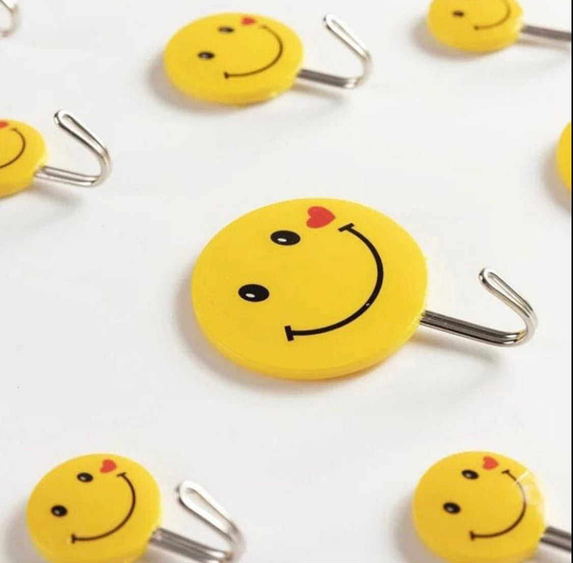 Set Of 3 Strong Adhesive Wall Hook, Smiling Face Style Sticky Hooks, Strong Sticky Emojis Hook