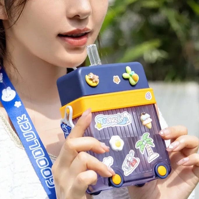 Briefcase Travel Cup, 450ml Plastic Water Cup with Straw Briefcase Shape Kids Water Bottle, Portable Drinking Cup for Girls Boys School, Easy to Carry Sports Bottles for Girls and Boys