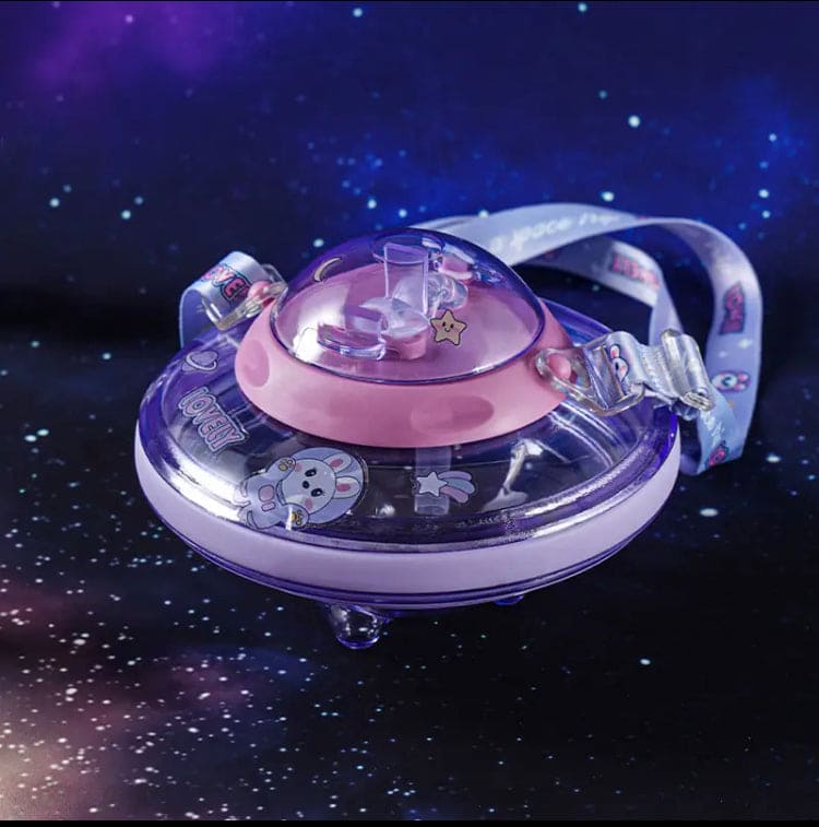 Cartoon UFO Water Bottle, Kid School Water Cup, Portable Cartoon Student Straw Cup, oft Suction Nozzle Water Cup for Kids, Plastic Water Juice Bottles, Sports Water Bottle with Leak Proof Flip Top Lid