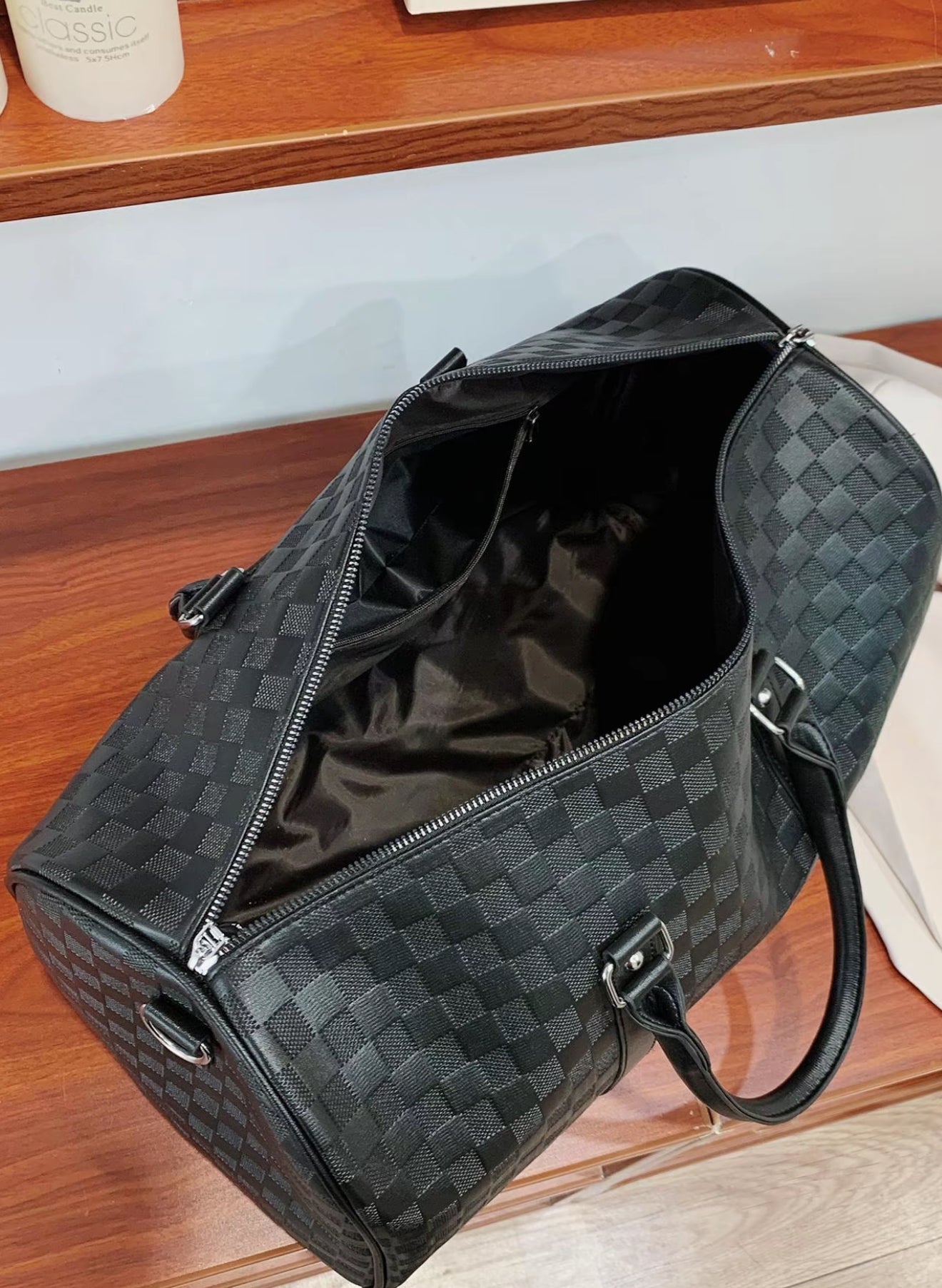 Luxury Black Checkered Duffel Bag – Travel & Gym Weekender with Shoulder Strap
