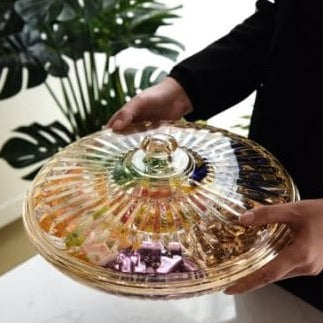 Modern Creative Crystal Dried Fruit Tray Grid with Cover, Transparent Dried Fruit Box, Acrylic Plate Fruit Basin Dry Candy Dish