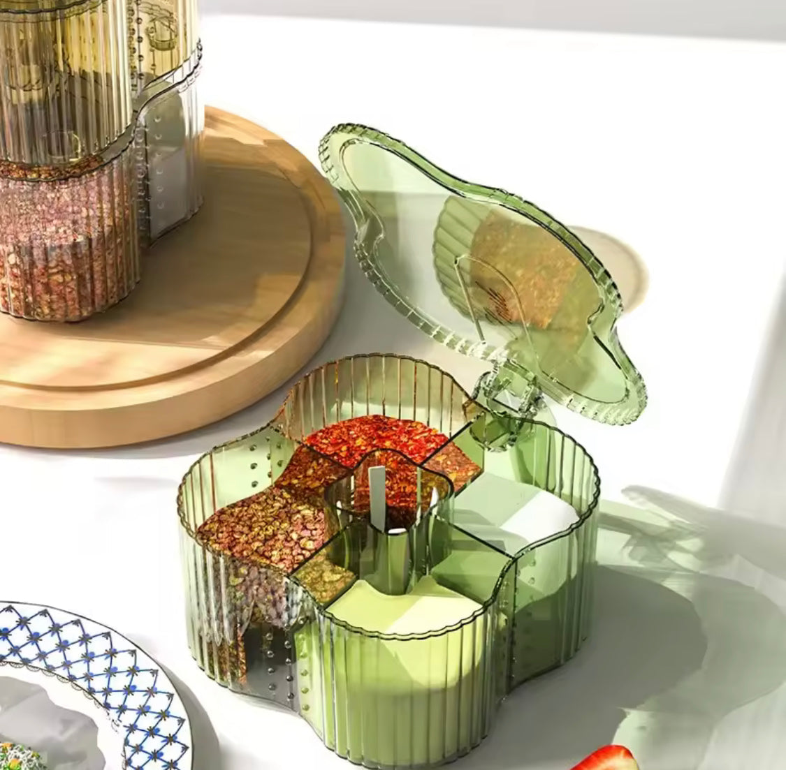 Four Compartment Seasoning Spice Box, Transparent Flip Cover Spice Box, Kitchen Spice Pot