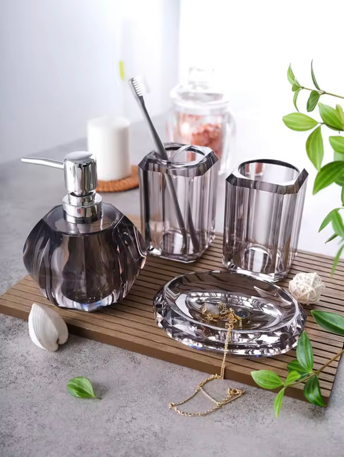 Acrylic Bathroom Set, Crystal Glass Soap Dispenser.