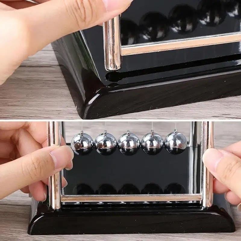 Newton Cradle Balance Steel Balls, 5 Balls Physics Science Pendulum Desk Toy, Home Decor Anti Stress Game Toy, Metal Pendulum Ball School Teaching Supplies, Steel Ball Balance Toy, Cool Office Decor and Tabletop Toys for Stress Relief