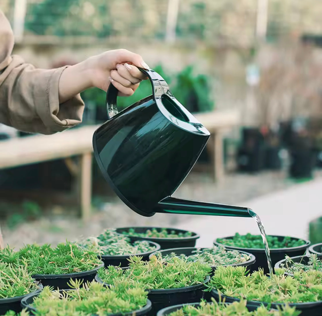 1.4L Transparent Long Spout Watering Kettle.