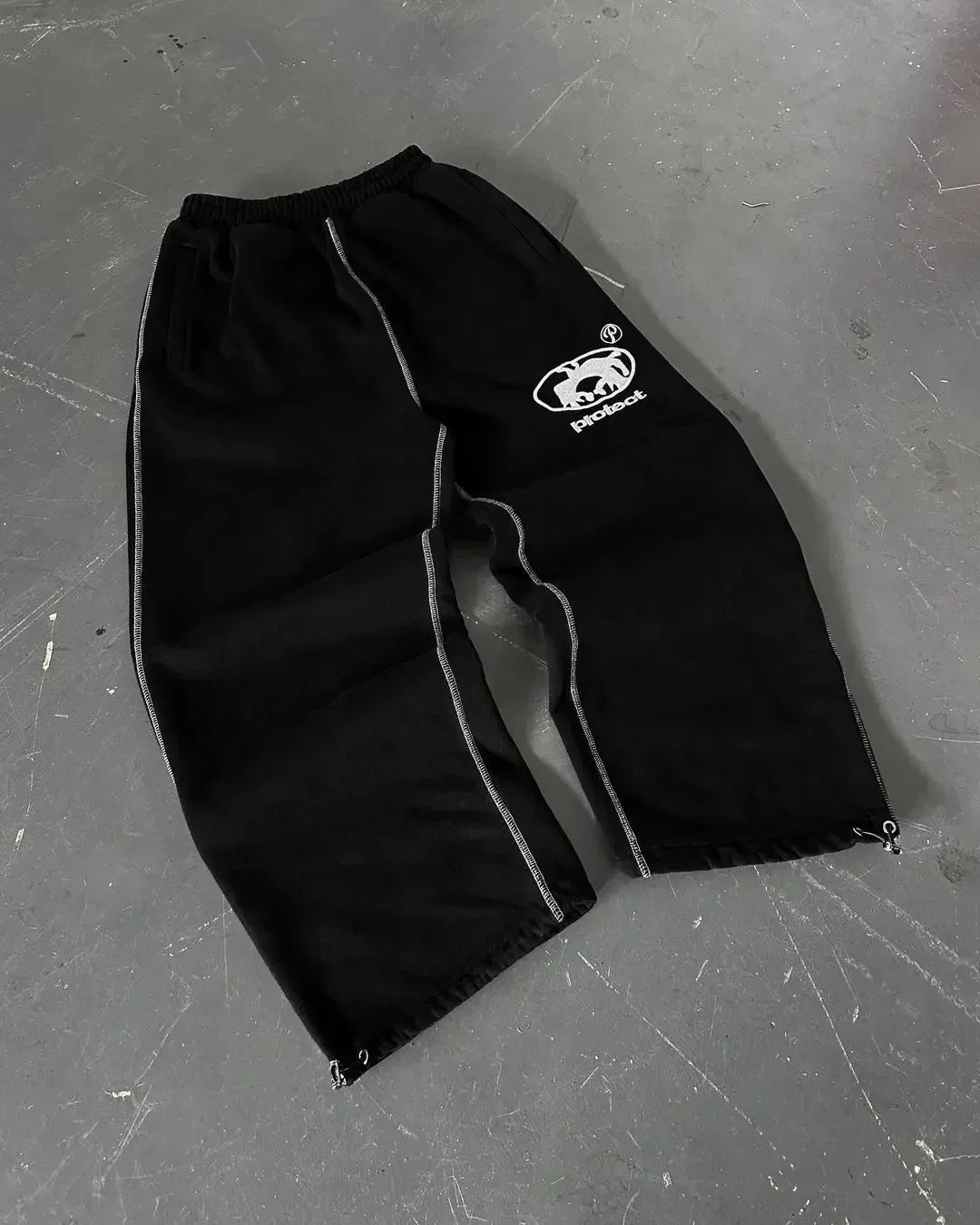 Korea's new simple striped loose casual pants.