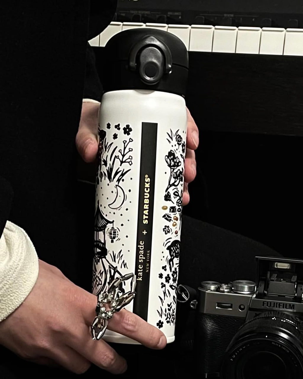 SB Insulated Tumbler - White & Black - 420ml