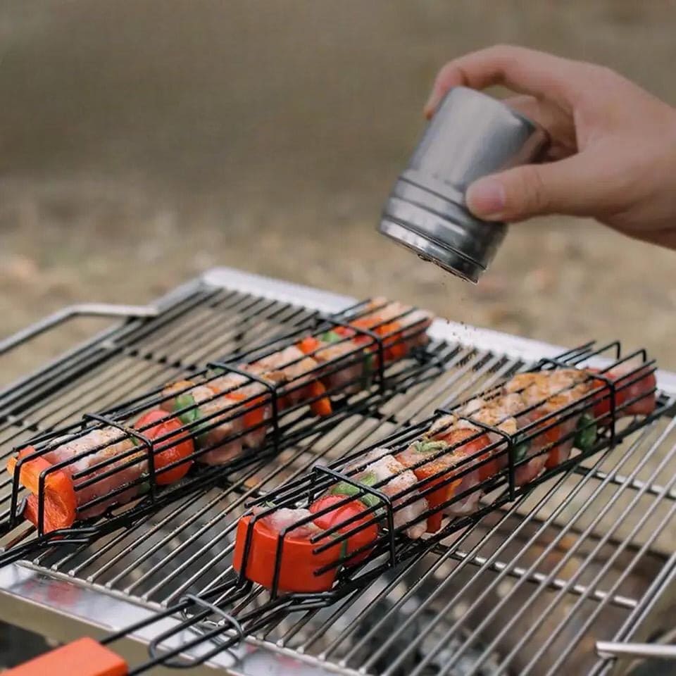 Portable BBQ Grilling Basket, Stainless Steel Nonstick Barbecue Grill Basket, Wooden Handle Barbecue Grill Basket, Barbecue Grill Mesh Rack, Coating Clamp Holder, Barbecue Picnic Camping Tools, Reusable Anti Corrosion Wooden Handle Barbecue Tool