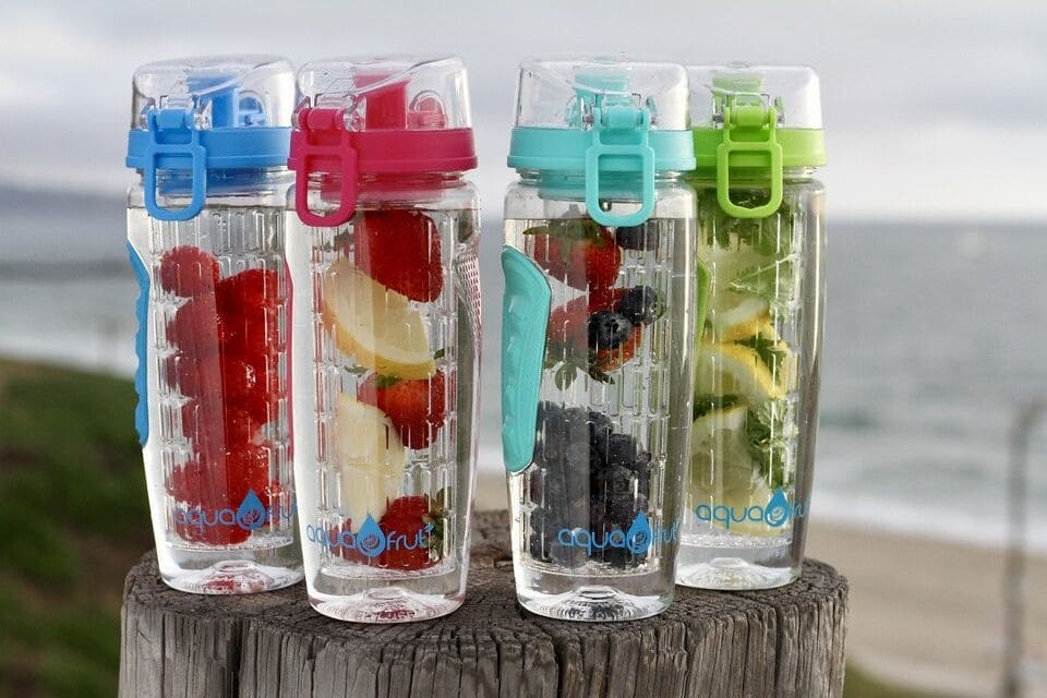 Aqua Time Infuser Water Bottle, 1L Time Tracker Bottle With Cleaning Brush, Acrylic Detox Sports Water Bottle, Triton Sports Bottle with Flip Top Lid, Fruity infusing Water Bottles for Women & Men -