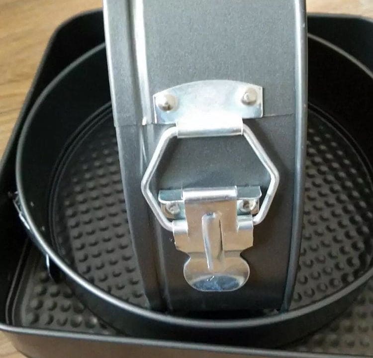 Set Of 3 Carbon Non Stick Pan, Round And Heart Cake Pan Set, Steel Nonstick Leakproof Cheesecake Pans, Mini Cake Molds