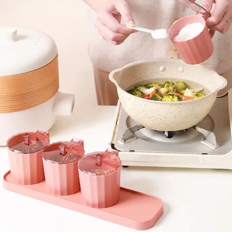 4 Pcs Candy Seasoning Box, Cruet Condiment Bottle Jars, Sugar Storage Seasoning Set, Household Kitchen Seasoning Box, Kitchen Combination Seasoning Box, Kitchen Spice Container Storage Box, Seasoning Spice Pots With Cover and Spoon