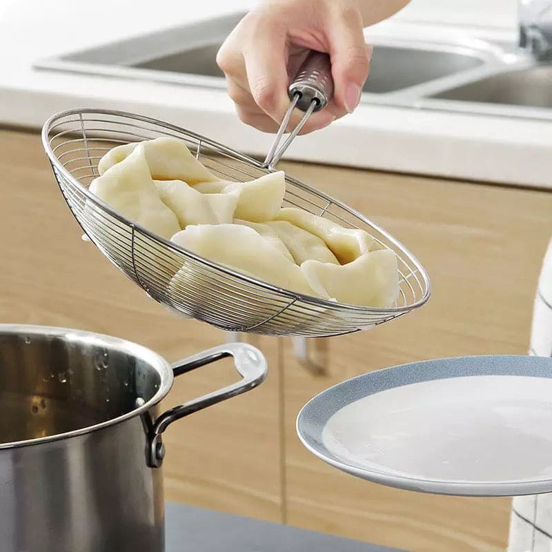 Home Kitchen Strainer, Stainless Steel Oval Skimmer, Oil Pot Food Filter, Round Stainless Steel Frying Food Colander With Long Handle, Dumplings Chaffy Dish Strainer, Kitchen Noodle Scoop Fried Strainer, Wire Fine Mesh Oil Strainer