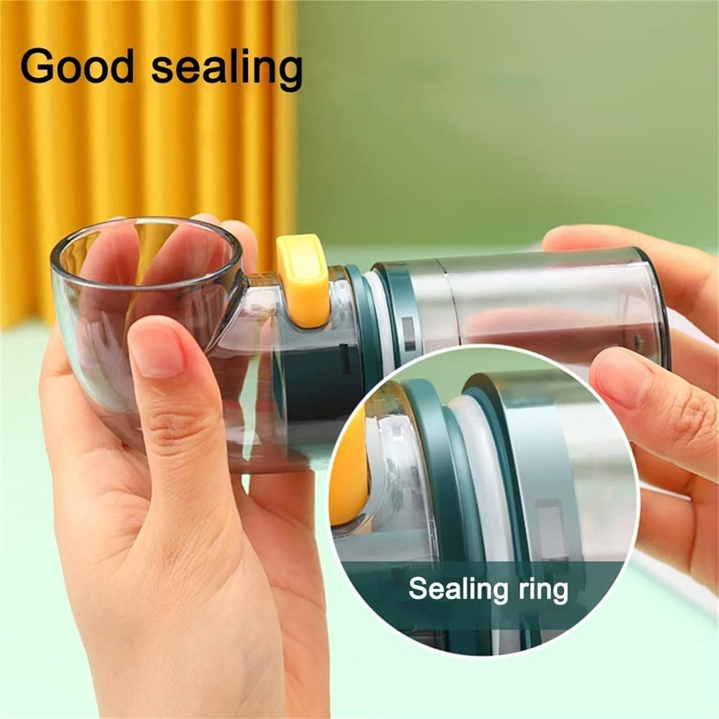 Metering Salt Dispenser With Stand, 0.5gm Push Type Salt Shaker, Quantitative Salt Control Bottle, Measurement Markings Herb & Spice Container, Clear Glass Condiment Bottle for Kitchen, Multipurpose Condiment Container